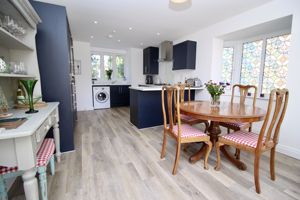 Kitchen/Diner- click for photo gallery